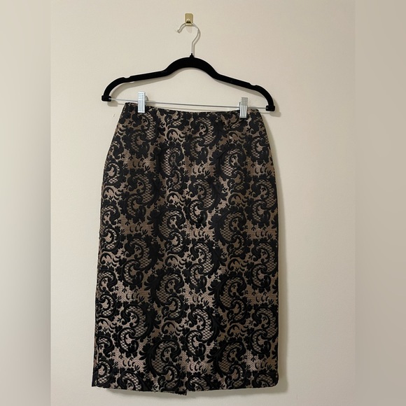 Worthington Gold and Black Woven Thread‎ Lace Damask Skirt - 4 - Picture 1 of 9